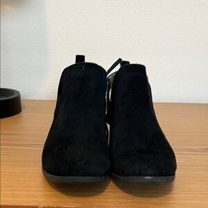 Toms Black Suede Women’s Ankle Booties